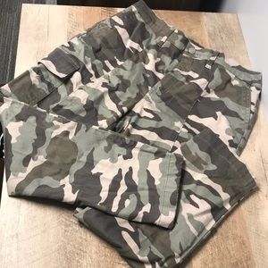 J Crew ankle pants.  Size 30P